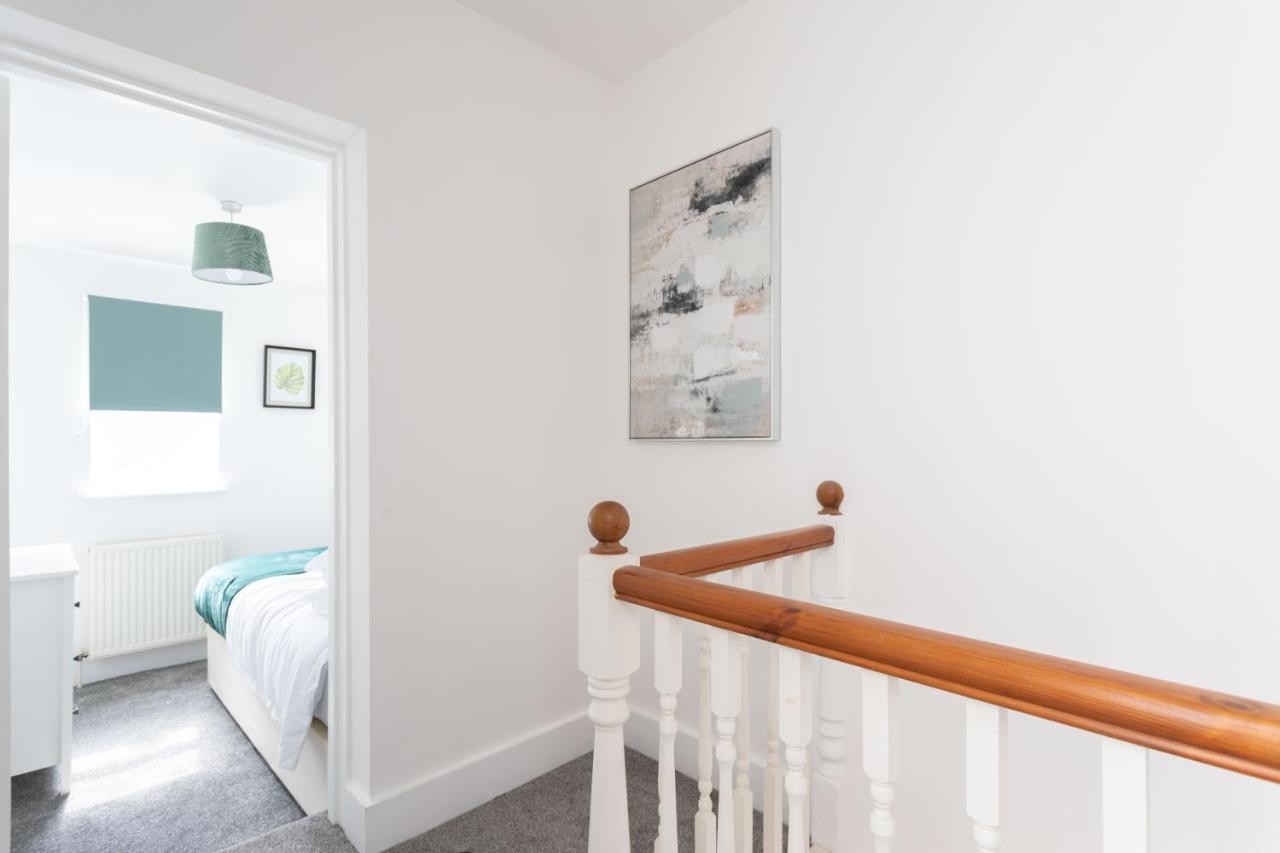 30 Percent Off Monthly Stays - City Centre - 3 Bedrooms St Albans Екстер'єр фото