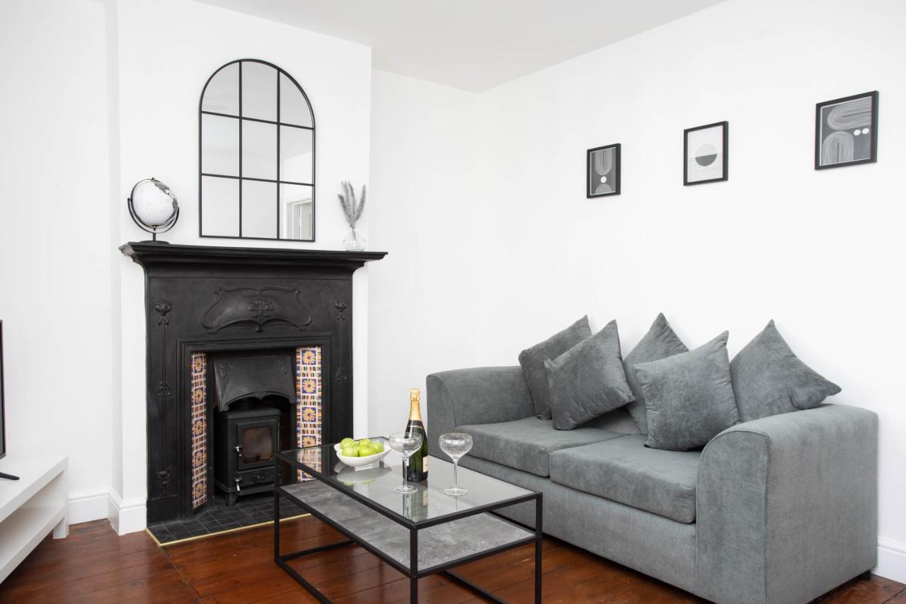 30 Percent Off Monthly Stays - City Centre - 3 Bedrooms St Albans Екстер'єр фото